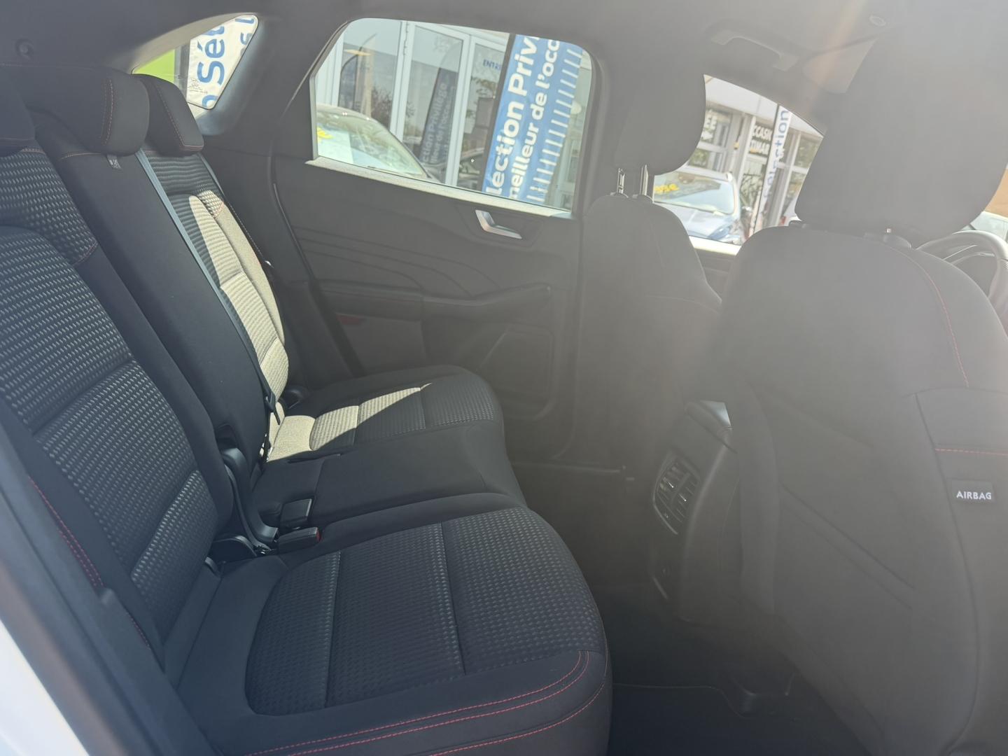 Image FORD Kuga 2.5 Duratec 190ch FHEV E85 ST-Line BVA