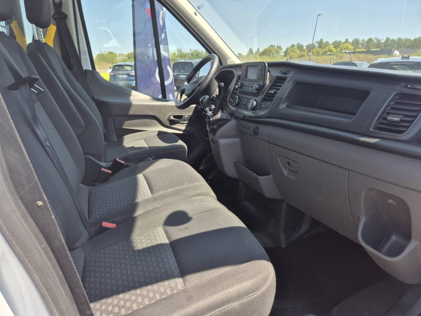 Image FORD Transit 2T CCb P350 L2 2.0 EcoBlue 165ch Trend RJ BENNE