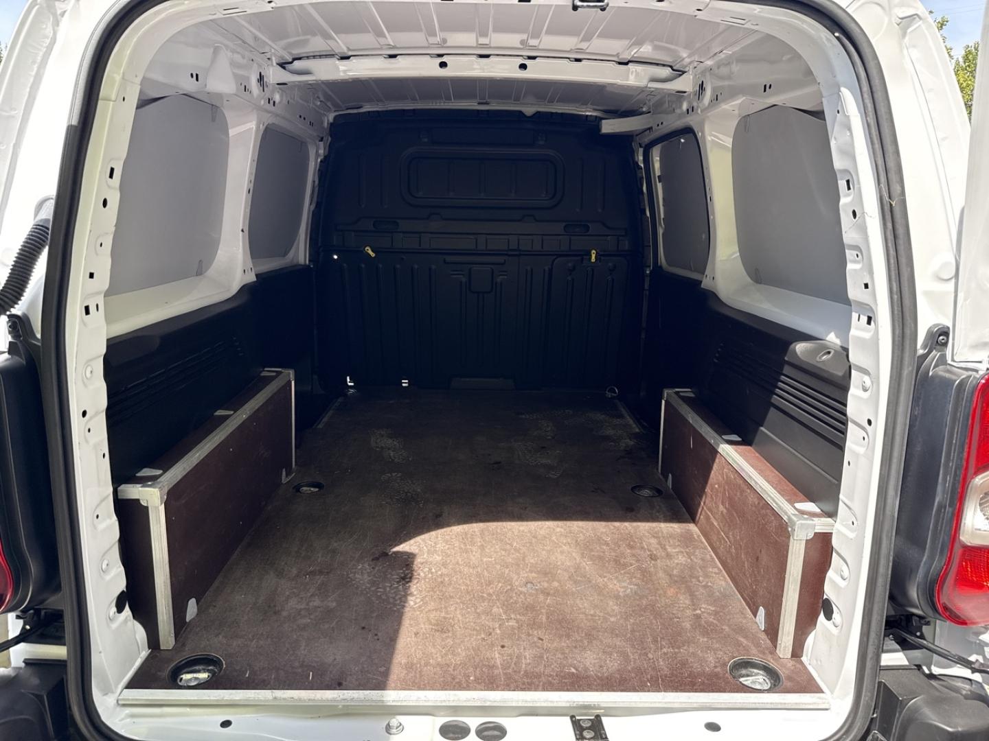 Image PEUGEOT Partner XL 950kg BlueHDi 100ch S&S