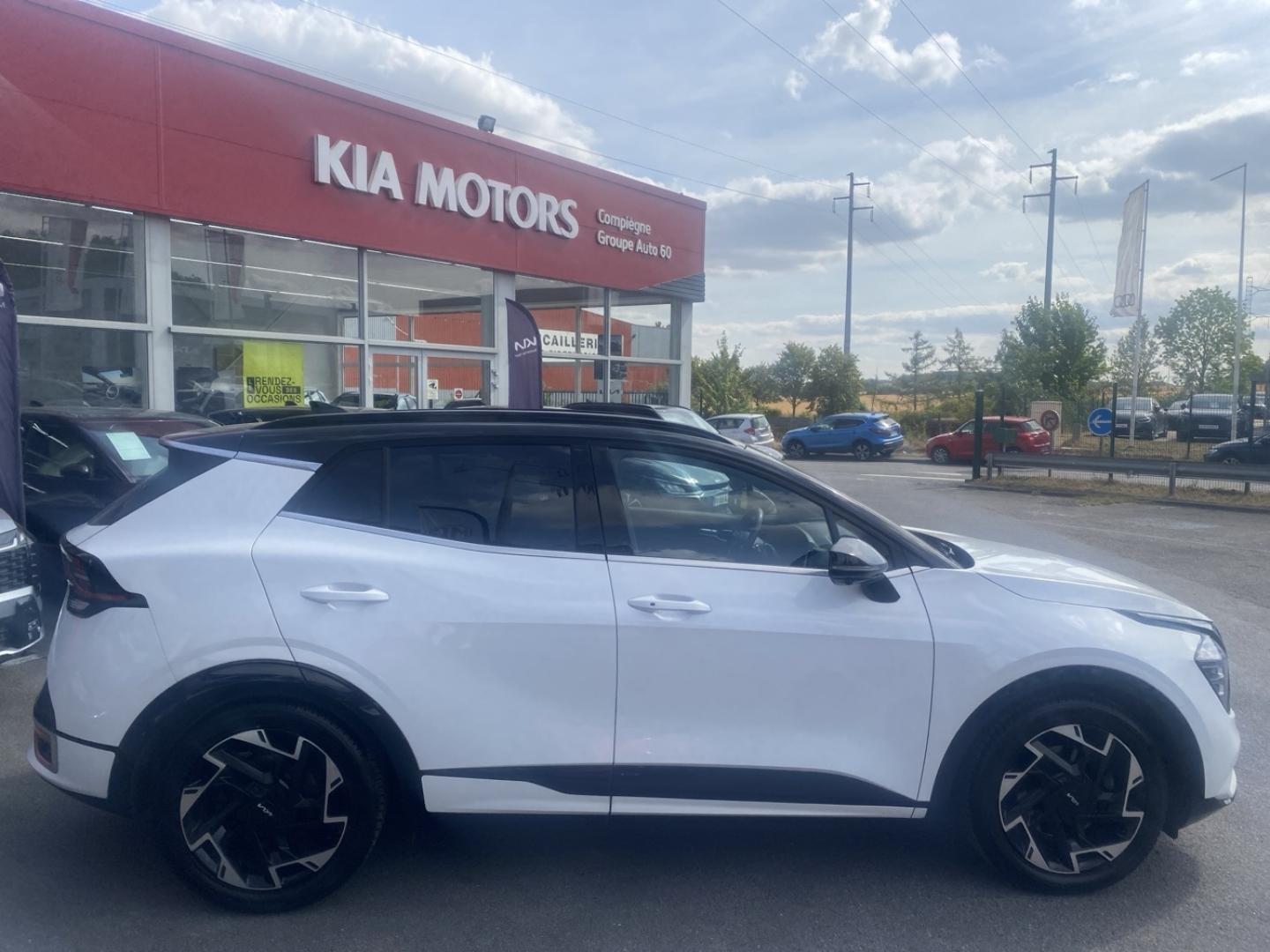 KIA Sportage 1.6 CRDi 136ch MHEV GT-Line Premium DCT7 4x2 - Miniature 4
