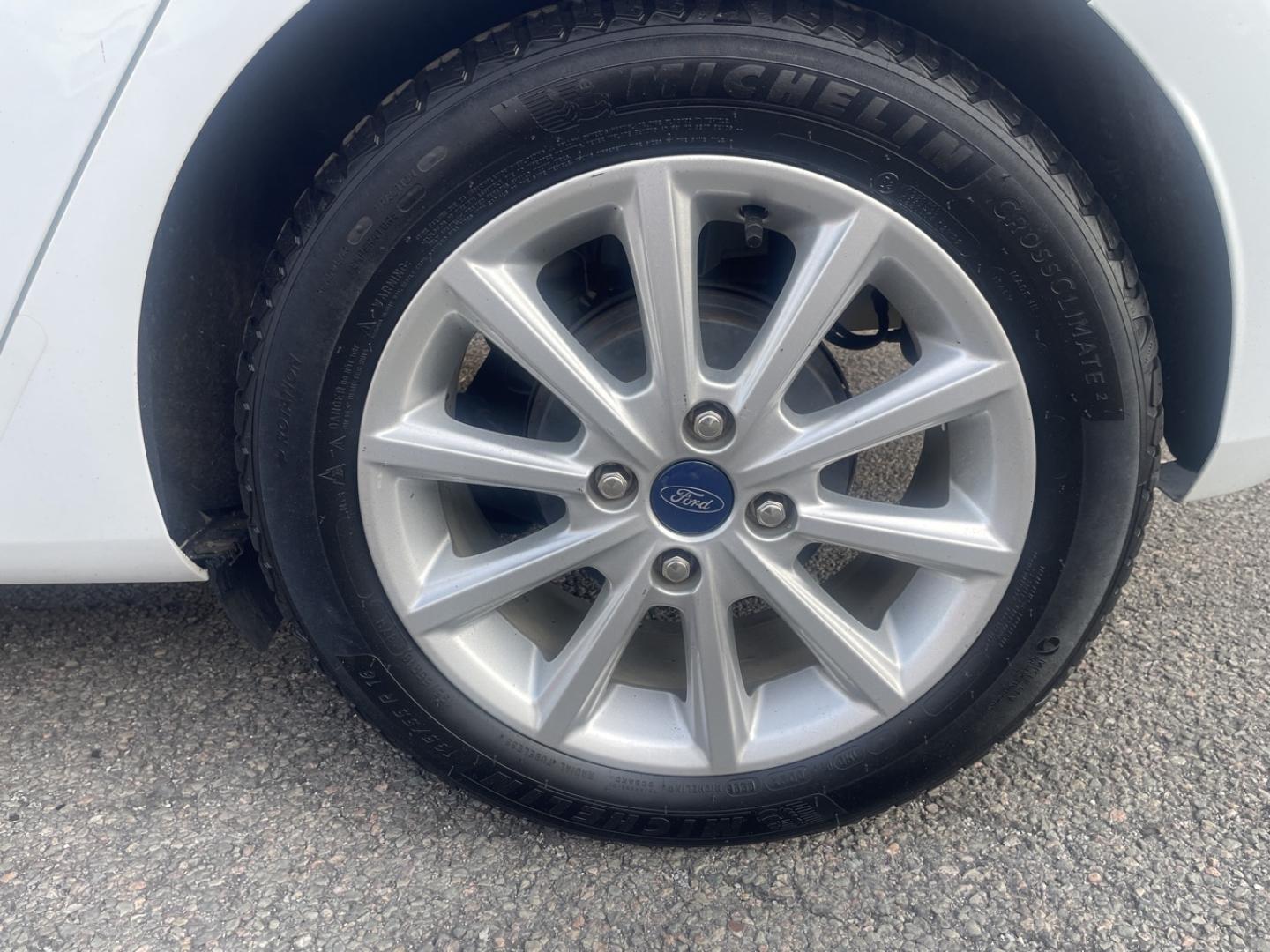 Image FORD Fiesta 1.0 EcoBoost 100ch Stop&Start Titanium 5p