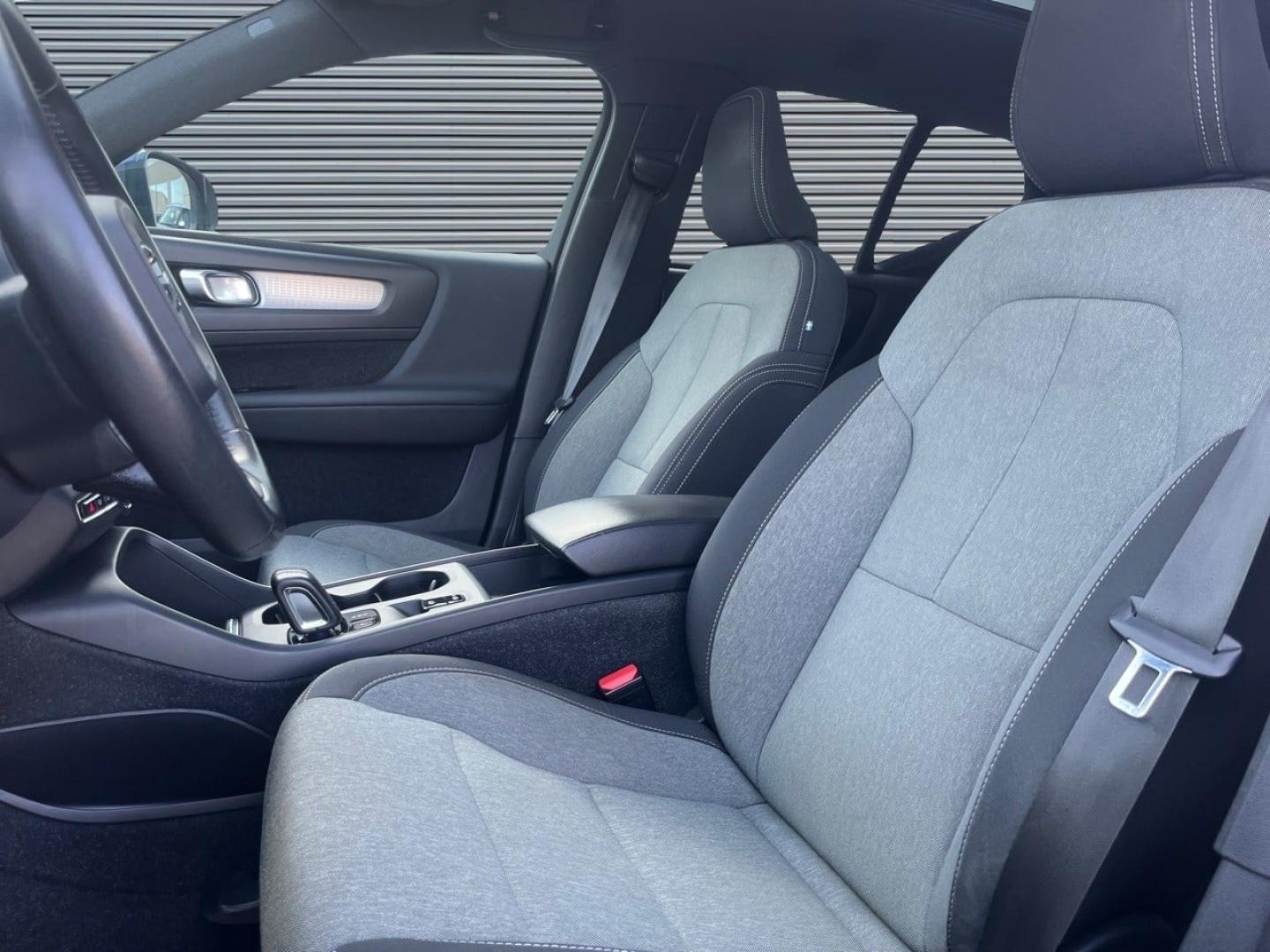 Image VOLVO XC40 T4 Recharge 129 + 82ch Business DCT 7