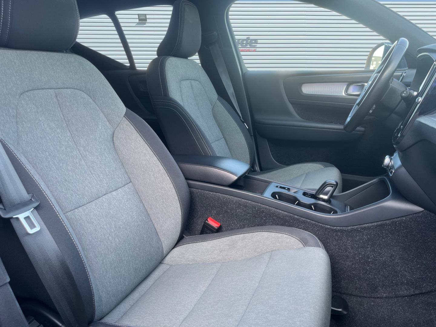 Image VOLVO XC40 T4 Recharge 129 + 82ch Business DCT 7