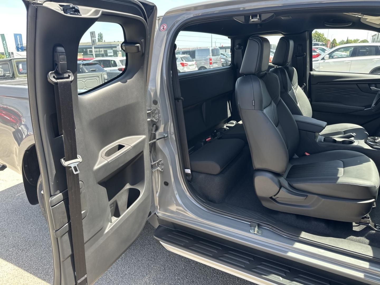 Image ISUZU D-Max 2.2 Ddi 164ch Nitro Sport Space A/T