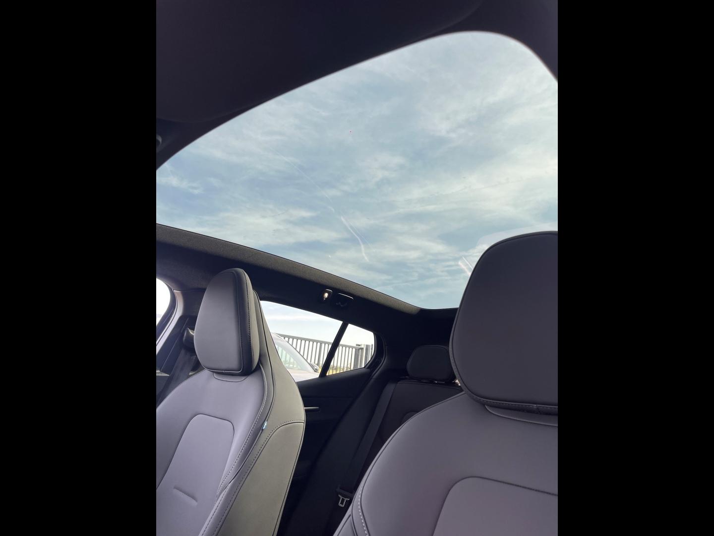 Image VOLVO EX30 P5 Long Range 272ch 69kWh Ultra
