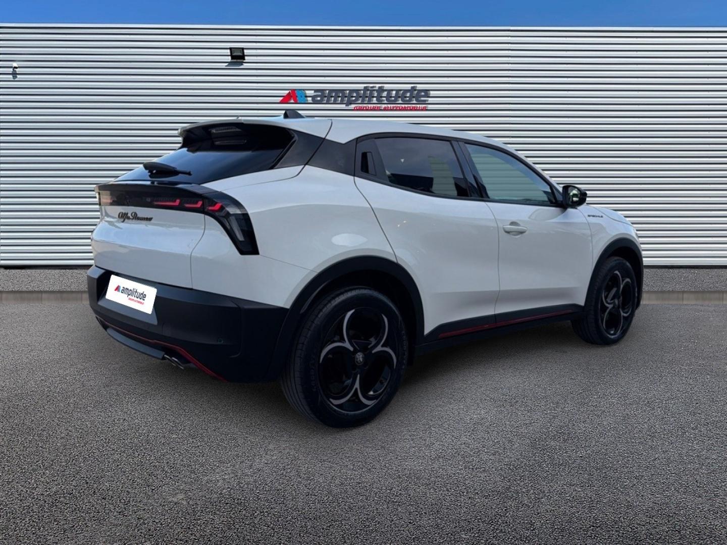 Image ALFA ROMEO Junior 1.2 Ibrida 136ch Speciale DCT6