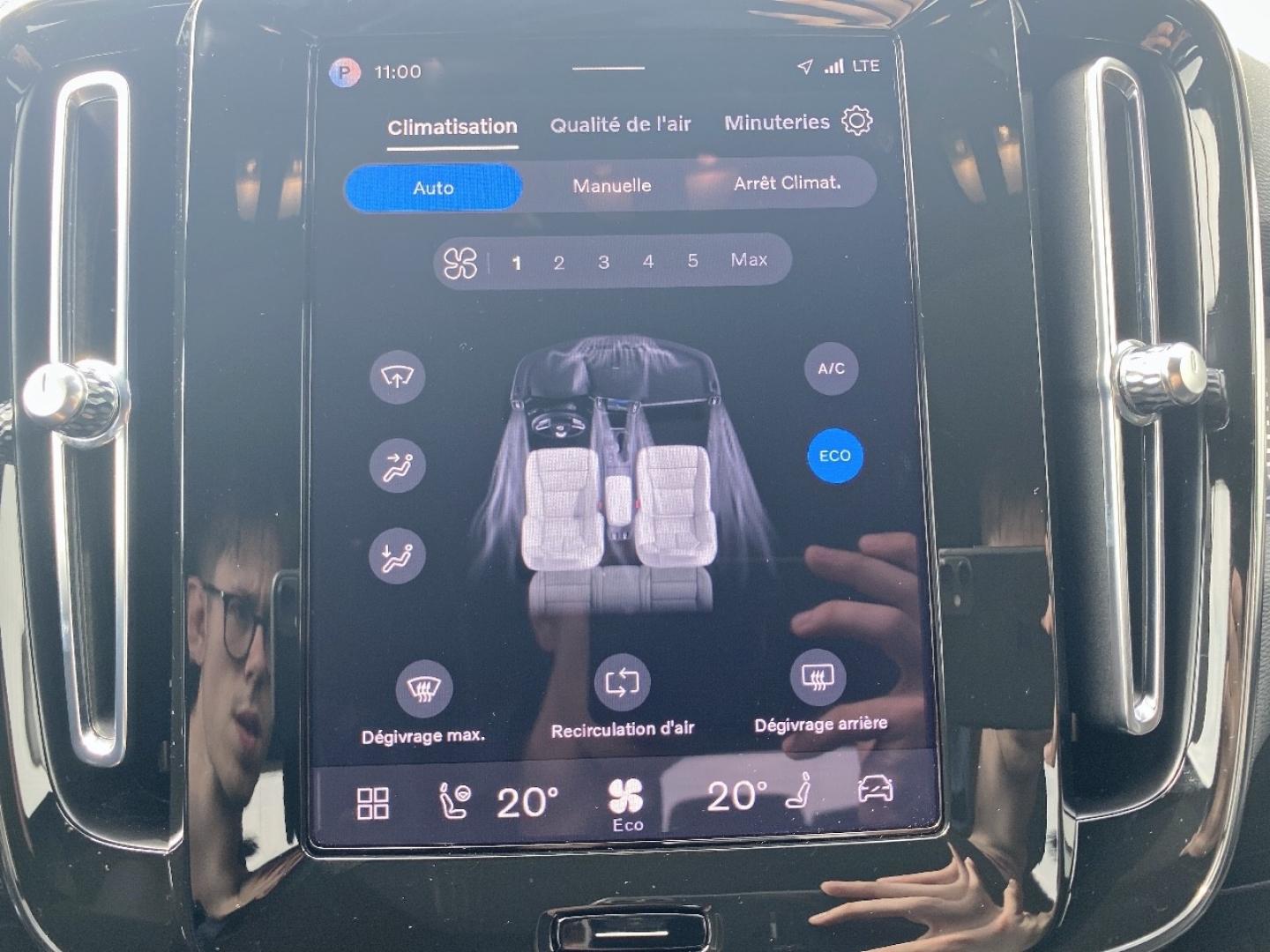 Image VOLVO Xc40 EX40 Plus  Single Extended Range  Électrique