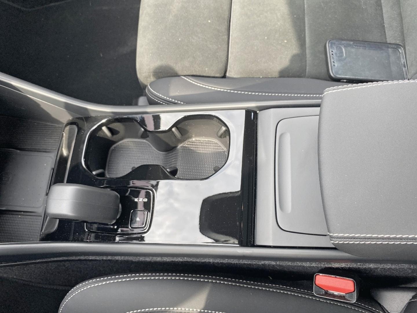 Image VOLVO Xc40 EX40 Plus  Single Extended Range  Électrique