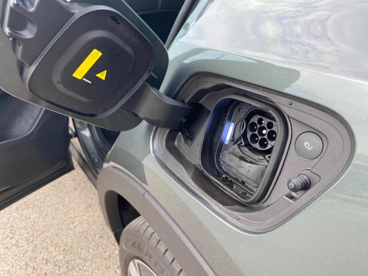 Image VOLVO Xc40 EX40 Plus  Single Extended Range  Électrique