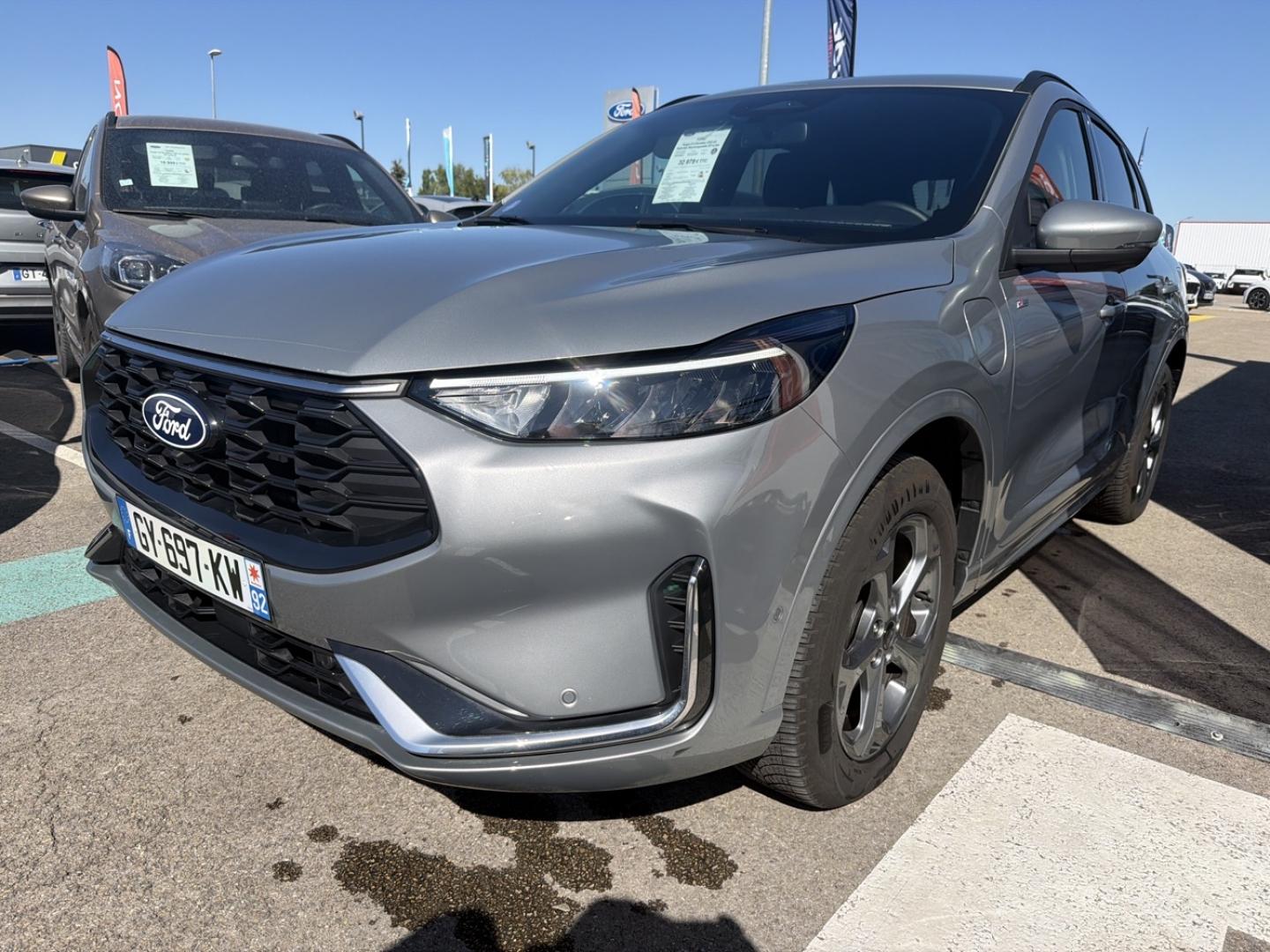 Photo FORD Kuga 2.5 Duratec 243 ch Hybride Rechargeable ST-Line X Powershift