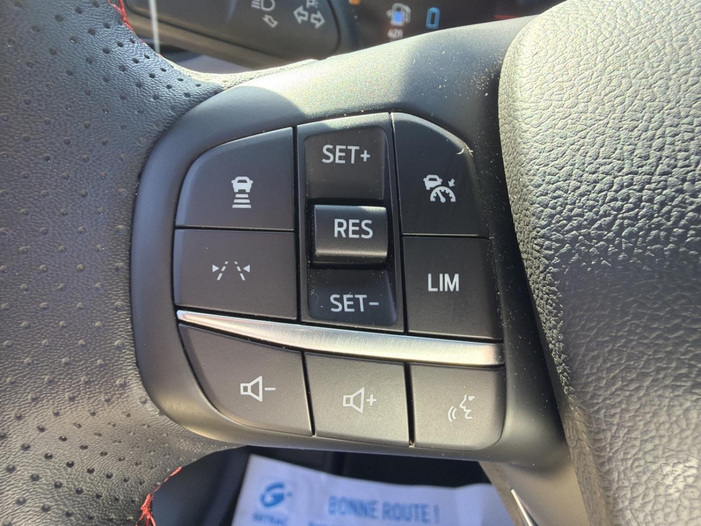 Image FORD Kuga 2.5 Duratec 243 ch Hybride Rechargeable ST-Line X Powershift