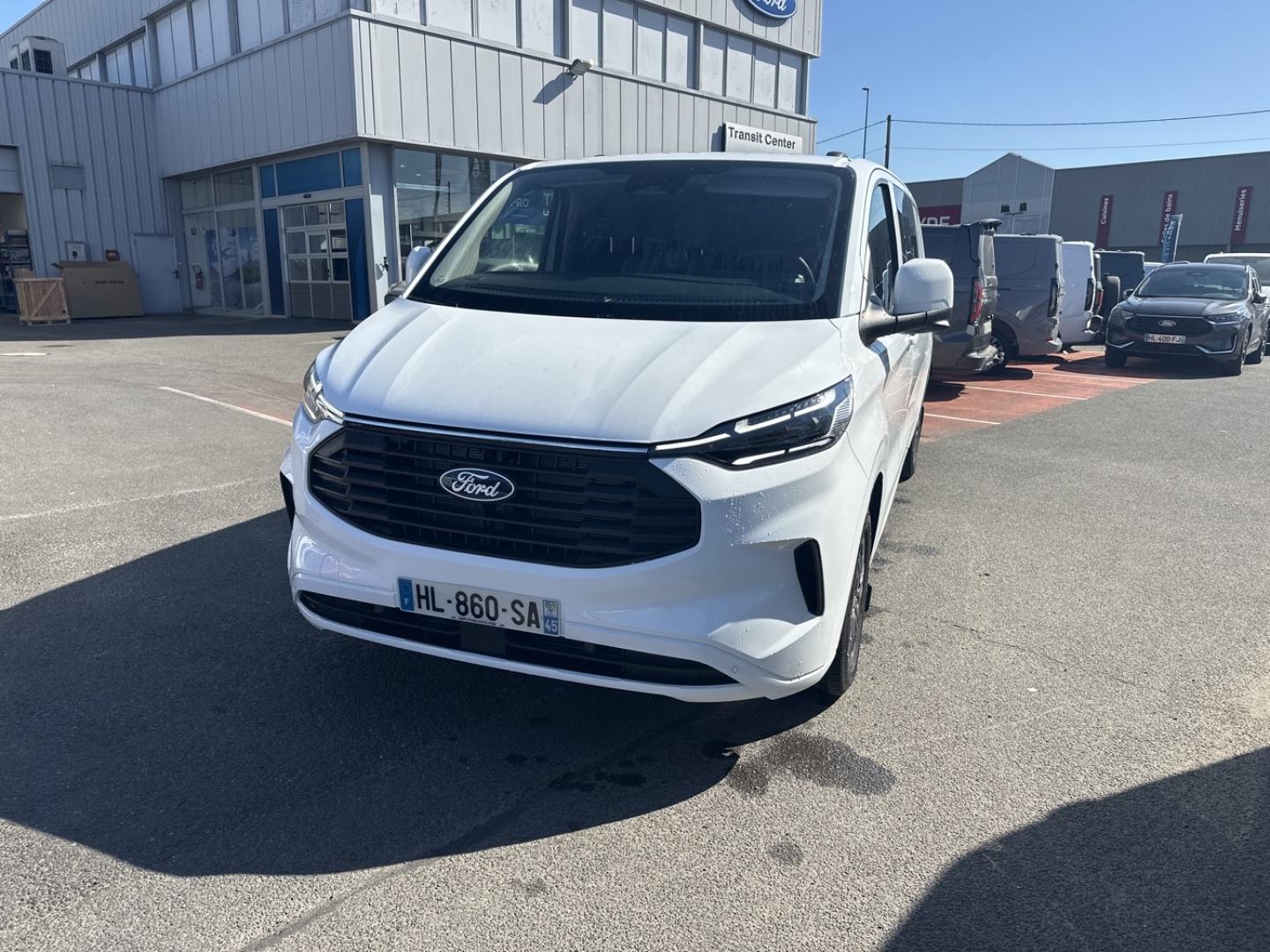 Photo FORD Transit Custom Fg 320 L2H1 2.0 EcoBlue 170ch Cabine Approfondie Limited BVA8
