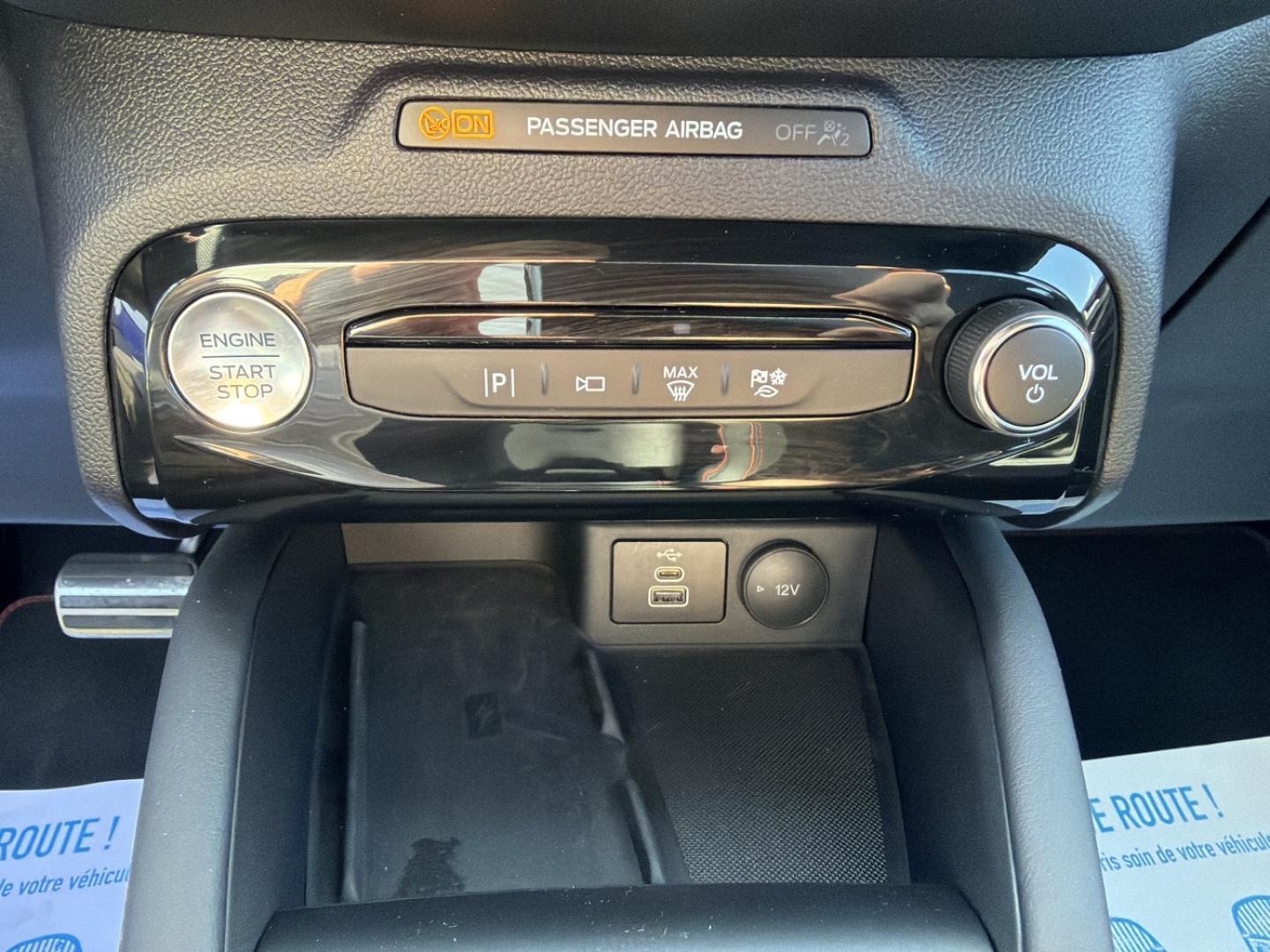 Image FORD Kuga 2.5 Duratec 243 ch Hybride Rechargeable ST-Line X Powershift