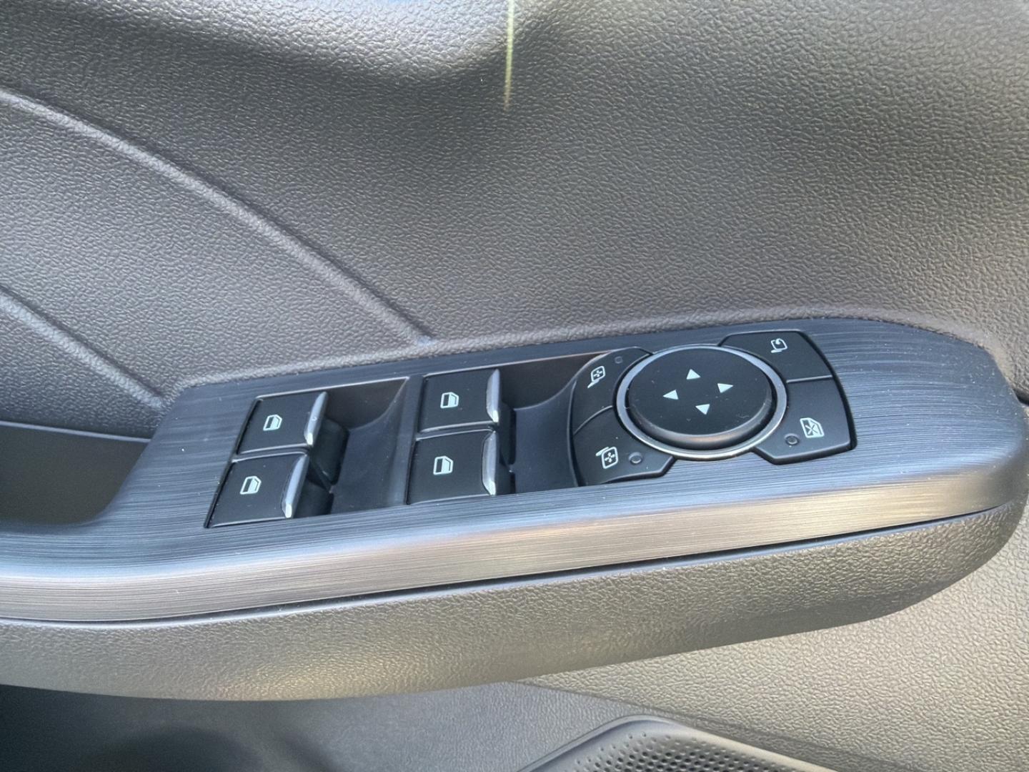 Image FORD Kuga 2.5 Duratec 243 ch Hybride Rechargeable ST-Line X Powershift