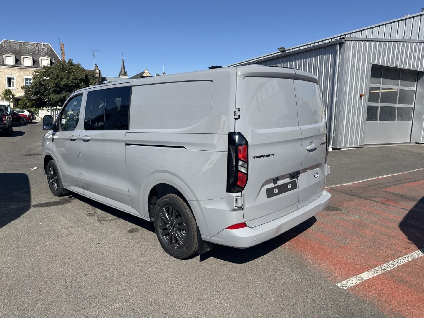 Image FORD Transit Custom Fg 320 L2H1 2.0 EcoBlue 170ch Cabine Approfondie Limited BVA8