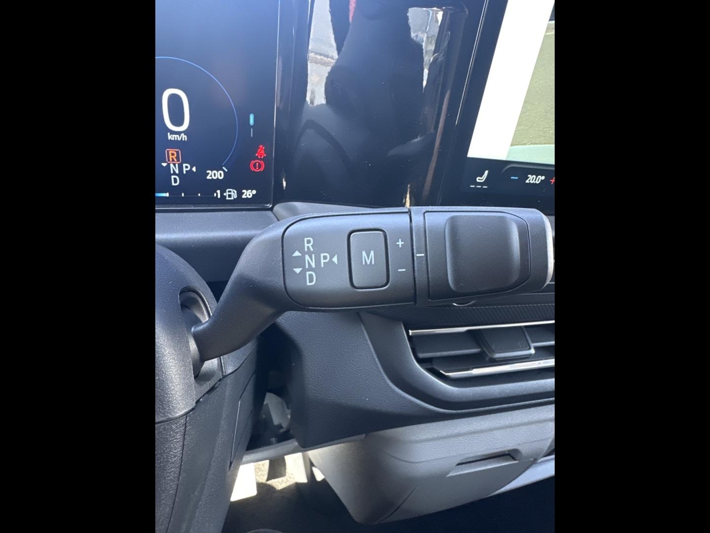 Image FORD Transit Custom Fg 320 L2H1 2.0 EcoBlue 170ch Cabine Approfondie Limited BVA8