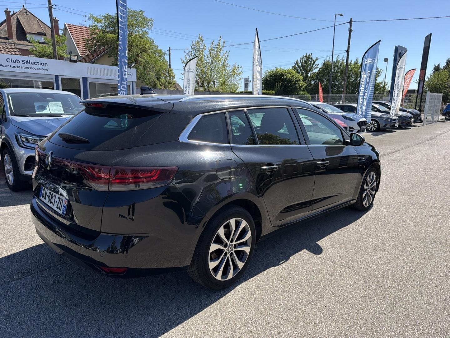Image RENAULT Megane Estate 1.5 Blue dCi 115ch Techno EDC -23