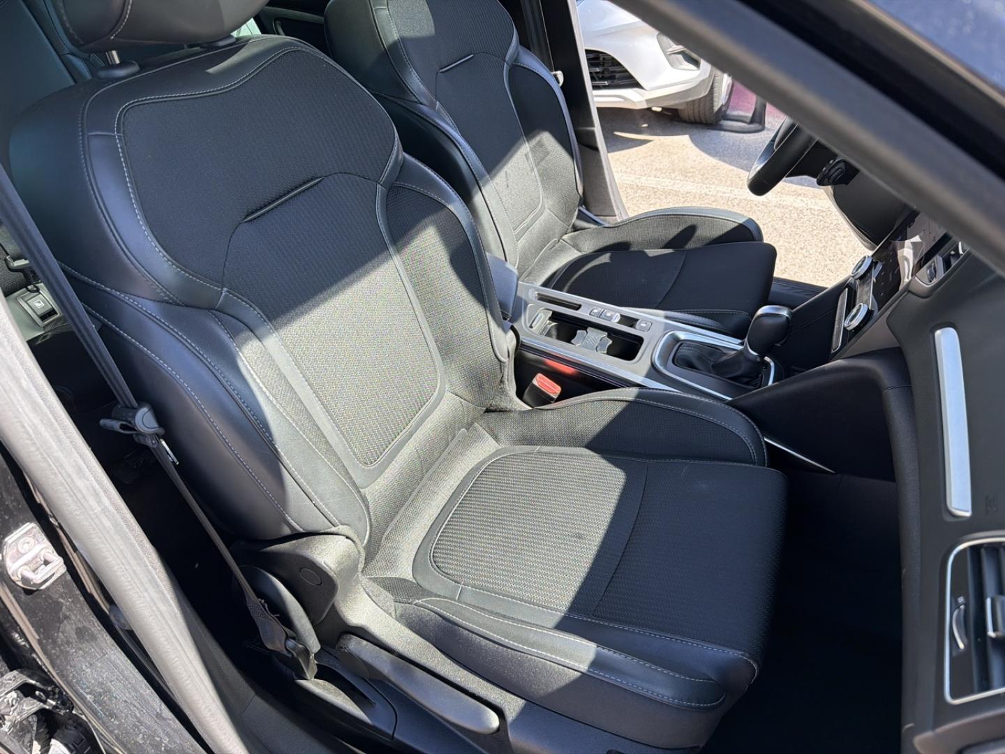 Image RENAULT Megane Estate 1.5 Blue dCi 115ch Techno EDC -23