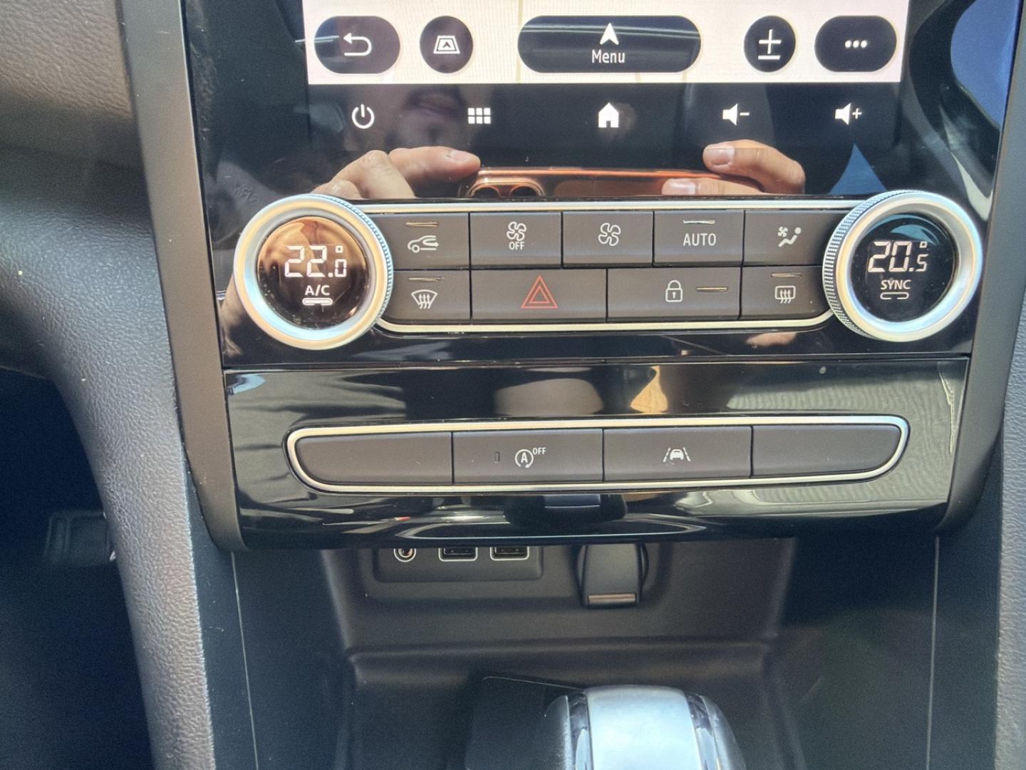 Image RENAULT Megane Estate 1.5 Blue dCi 115ch Techno EDC -23