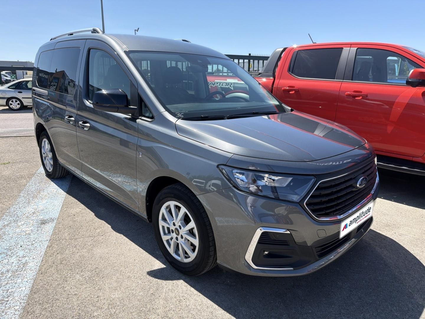 Image FORD Tourneo Connect 1.5 EcoBoost 114 ch Titanium TPMR