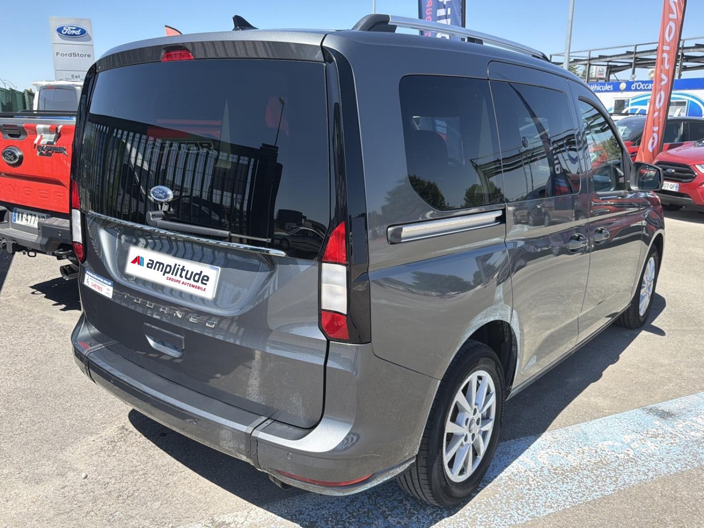 Image FORD Tourneo Connect 1.5 EcoBoost 114 ch Titanium TPMR