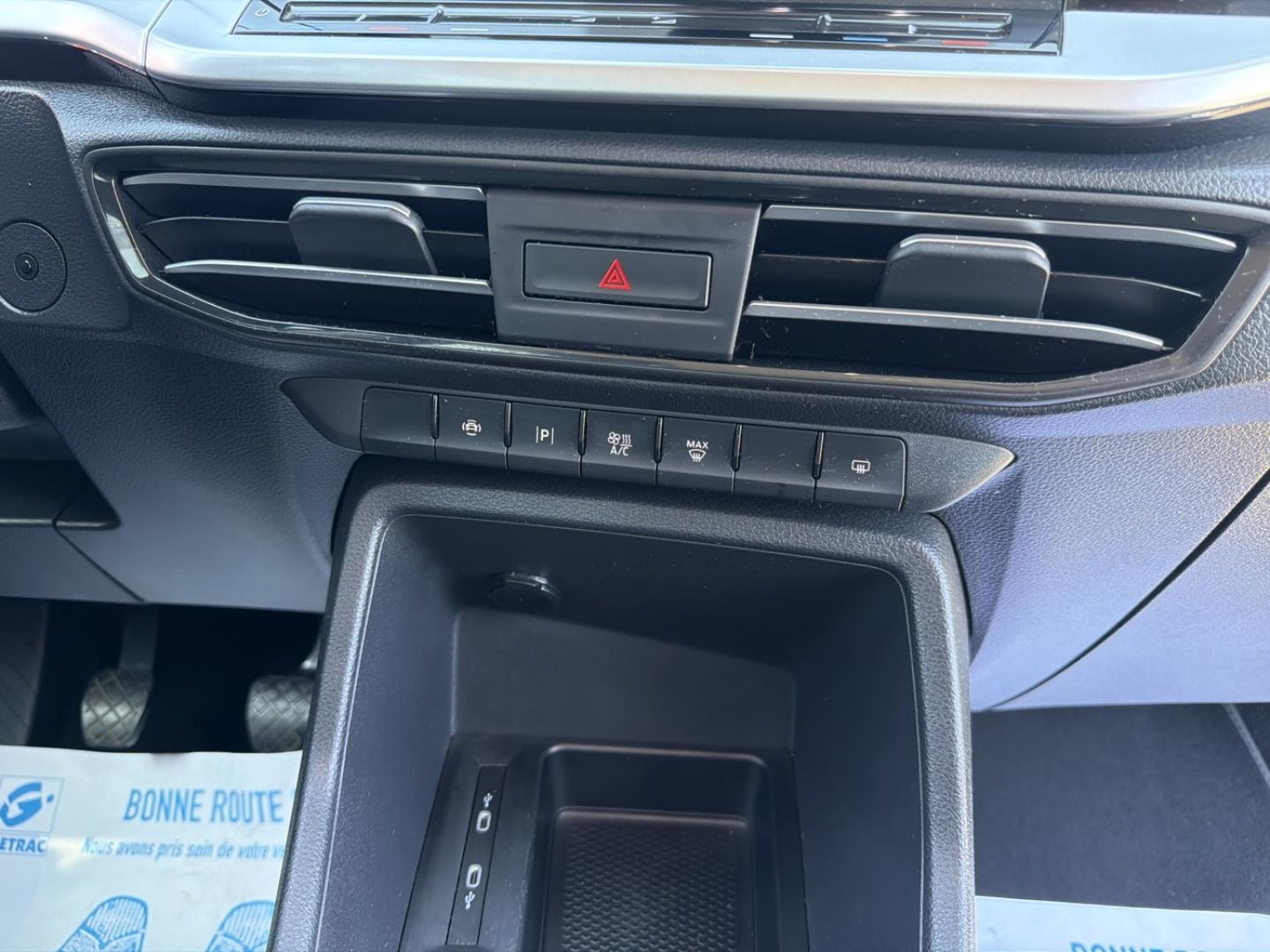 Image FORD Tourneo Connect 1.5 EcoBoost 114 ch Titanium TPMR