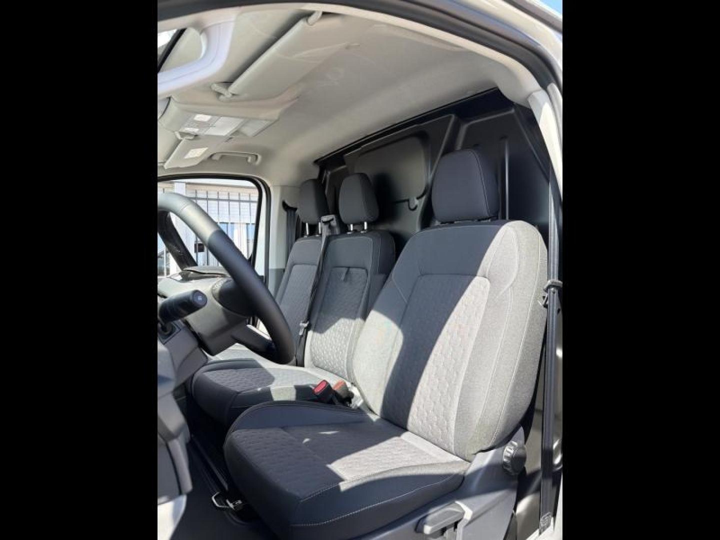 Image FORD Transit Custom Fg 320 L1H1 2.5 Duratec 232ch Hybride rechargeable Limited CVT