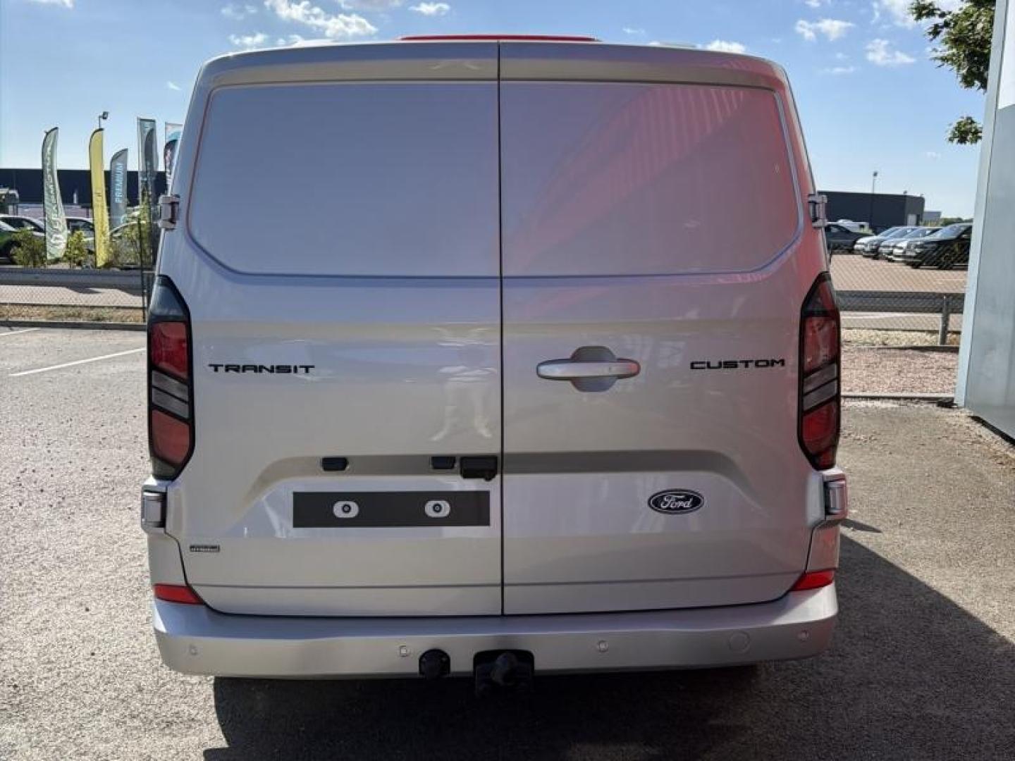 Image FORD Transit Custom Fg 320 L1H1 2.5 Duratec 232ch Hybride rechargeable Limited CVT