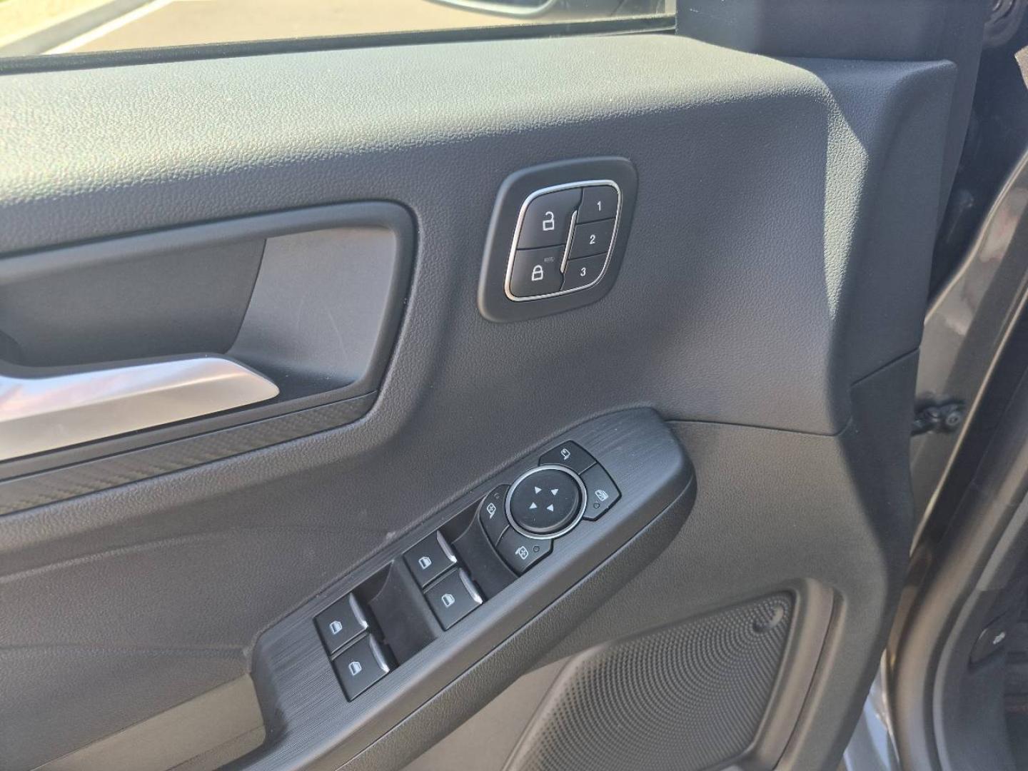 Image FORD Kuga 2.5 Duratec 180ch Hybrid FlexiFuel ST-Line X Powershift