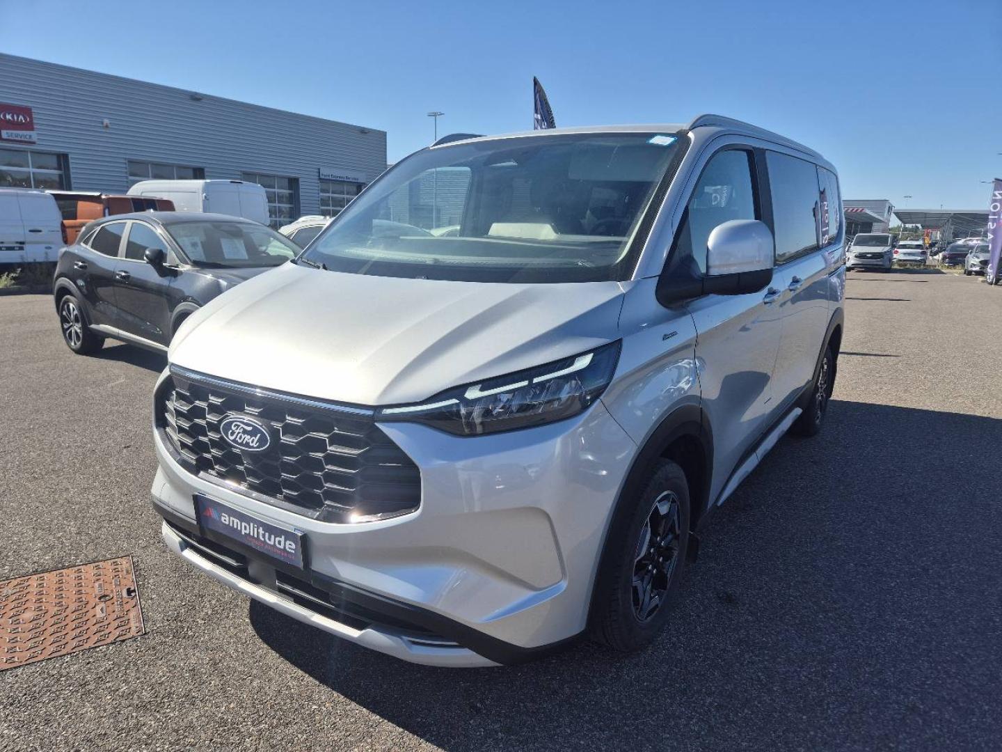 Photo FORD Tourneo Custom 340 L1H1 2.5 Duratec 232ch Hybride rechargeable Active CVT