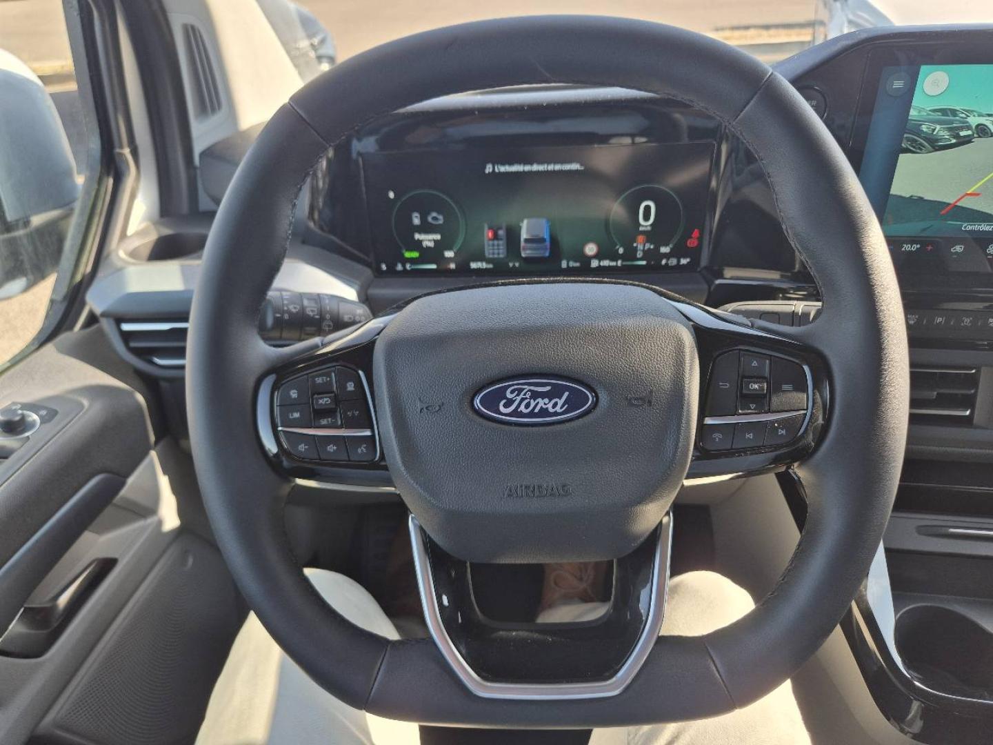 Image FORD Tourneo Custom 340 L1H1 2.5 Duratec 232ch Hybride rechargeable Active CVT