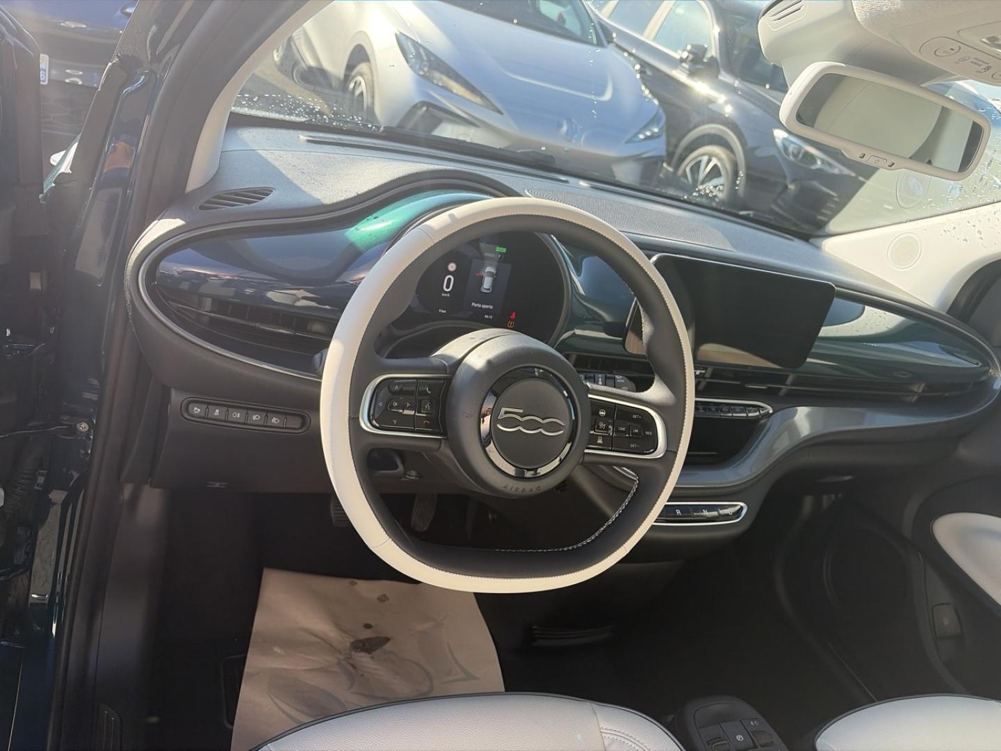 Image FIAT 500 e 118ch 3+1 42kWh La Prima