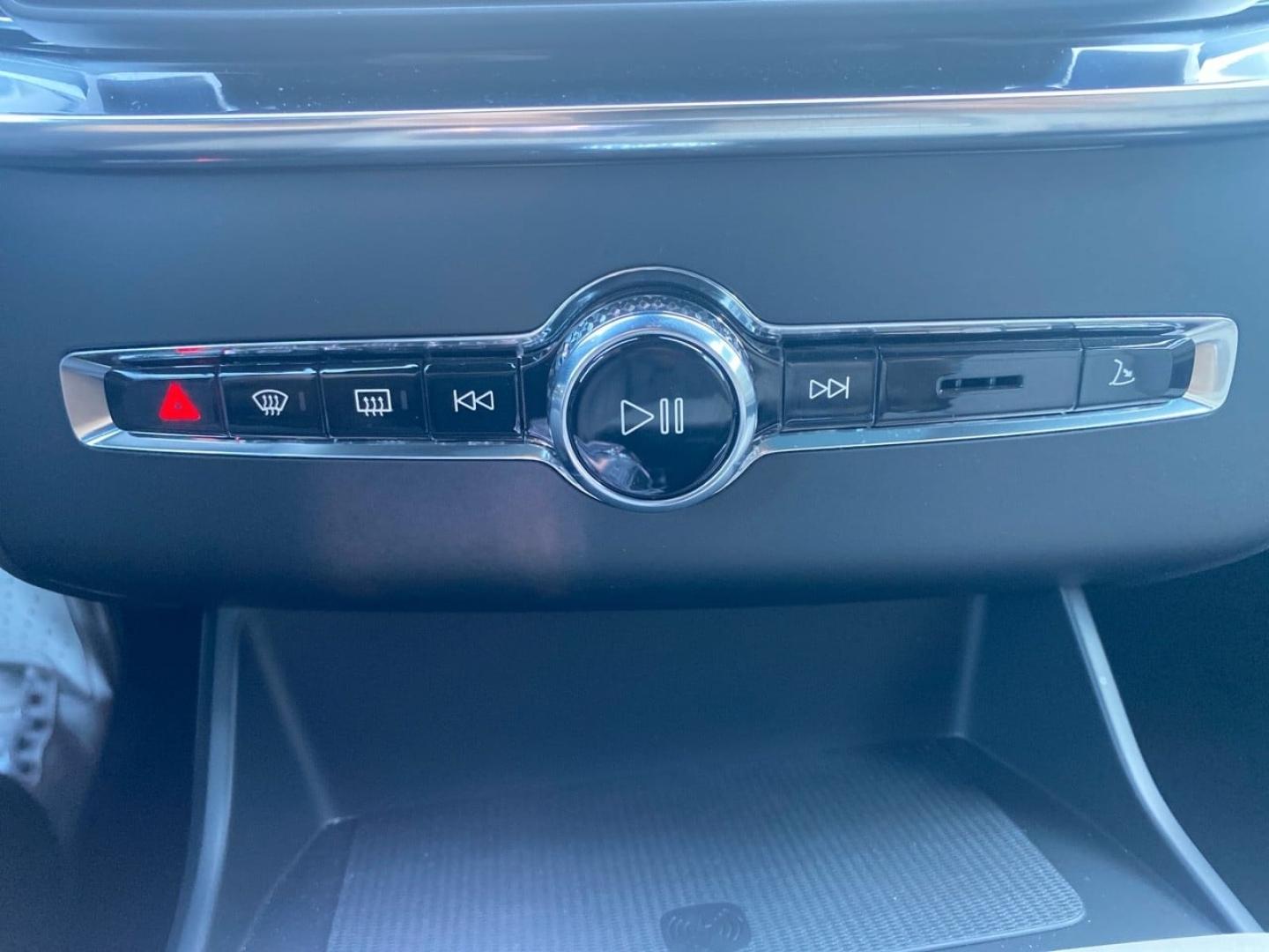 Image VOLVO Xc90 T8 AWD 310 + 145ch Ultra Style Dark Geartroni