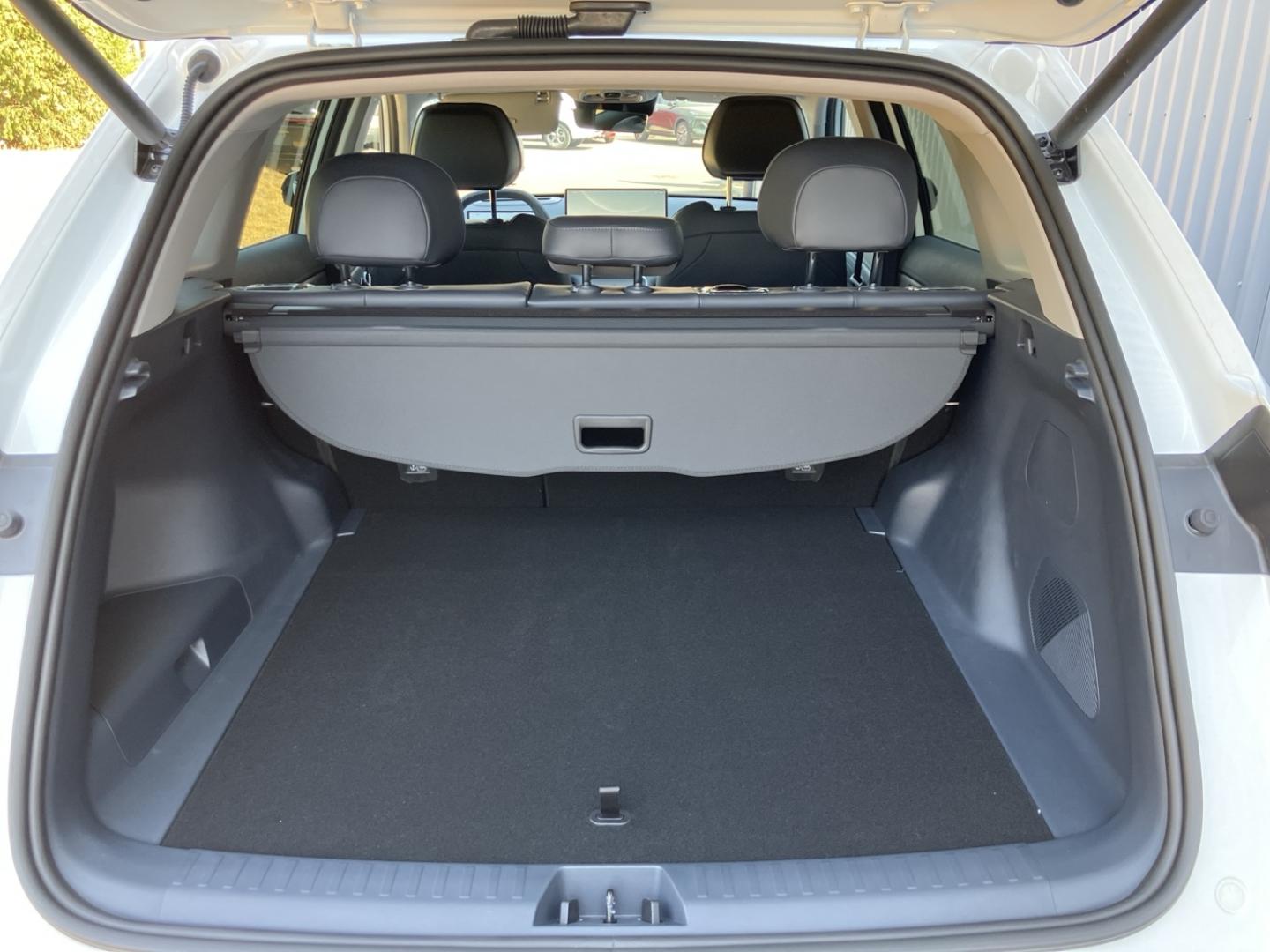 Image GEELY Starray 1.5 EM-i 99+218ch Max+