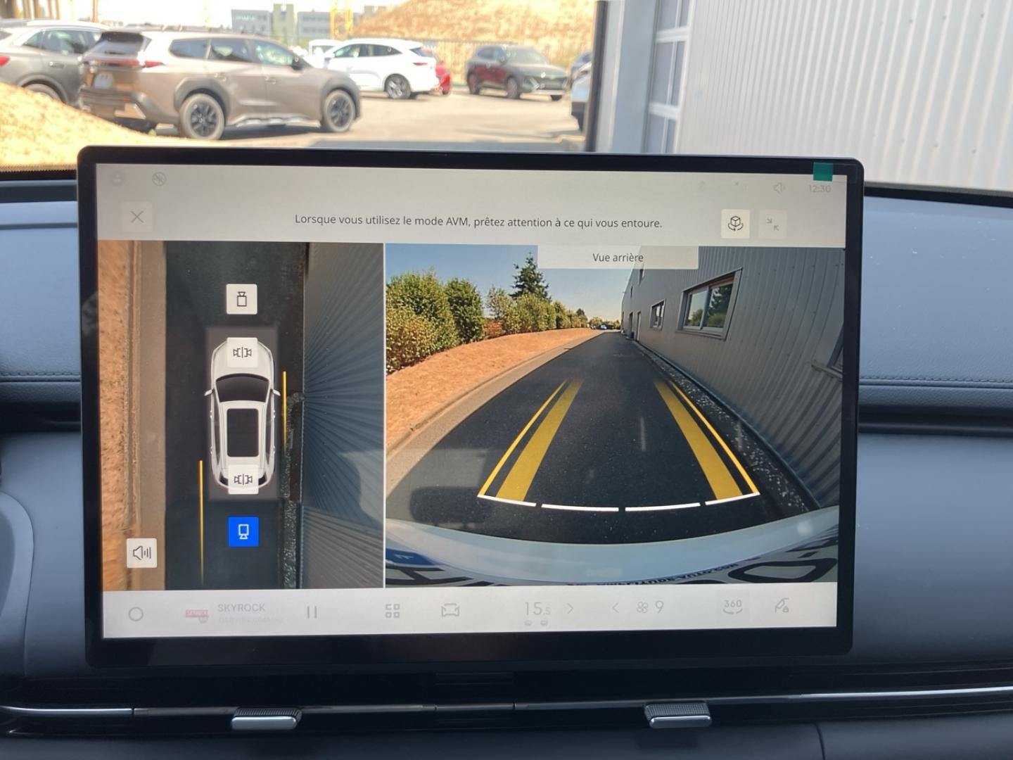 Image GEELY Starray 1.5 EM-i 99+218ch Max+