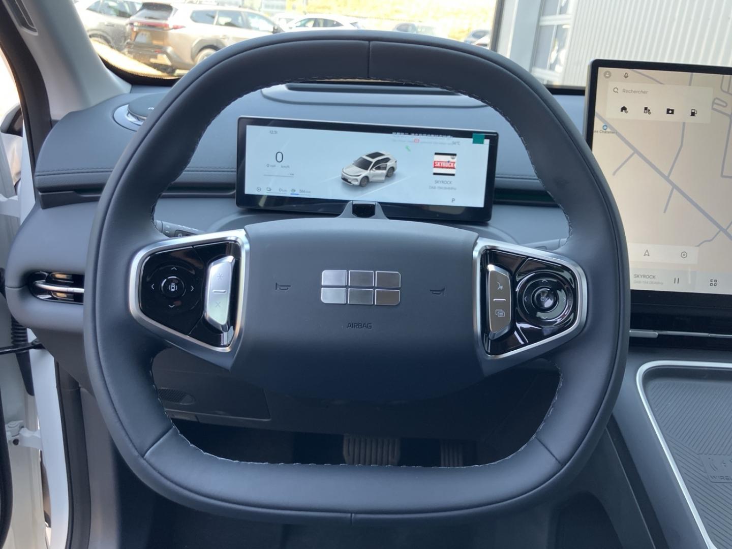Image GEELY Starray 1.5 EM-i 99+218ch Max+