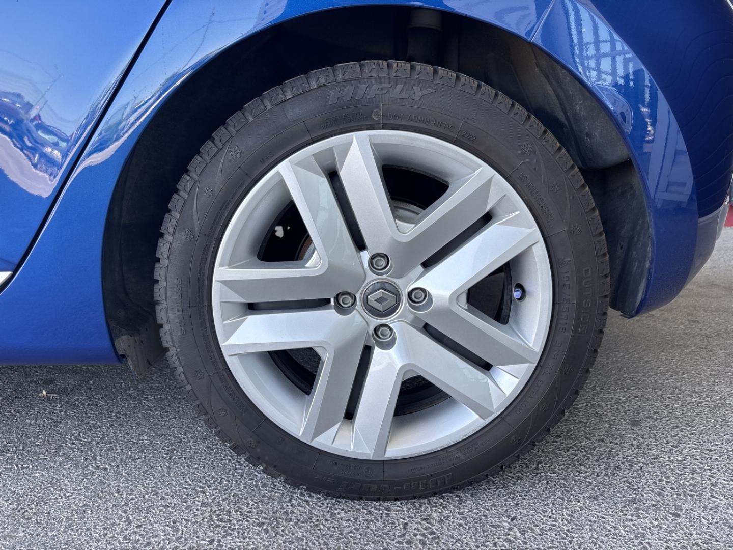 Image RENAULT Clio 1.6 E-Tech 140ch Business -21
