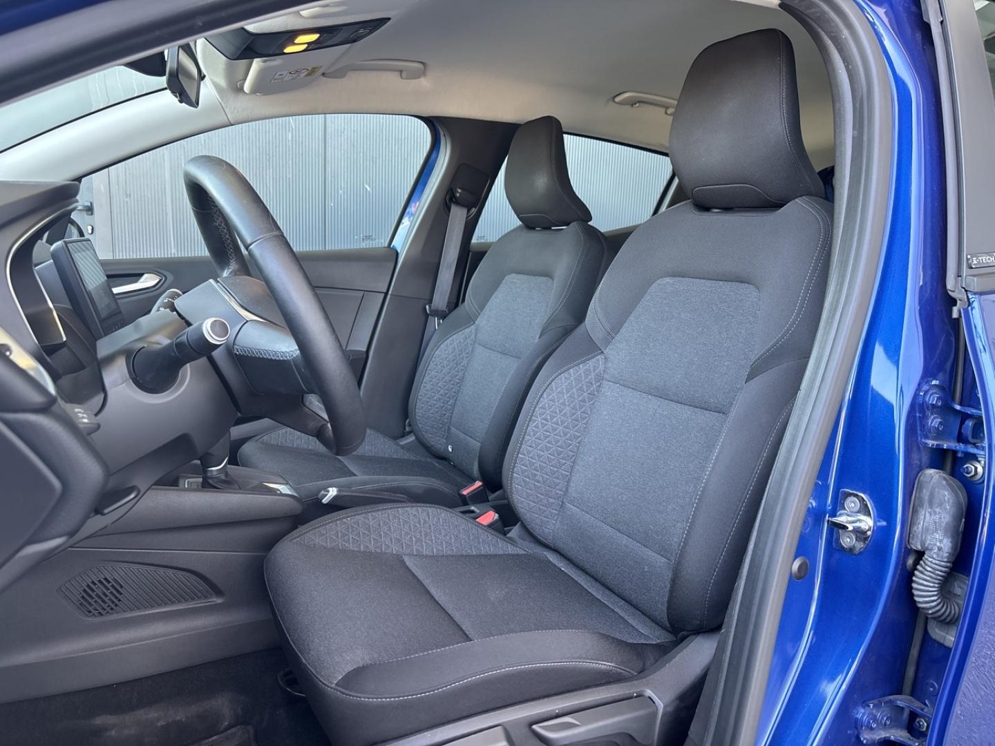Image RENAULT Clio 1.6 E-Tech 140ch Business -21