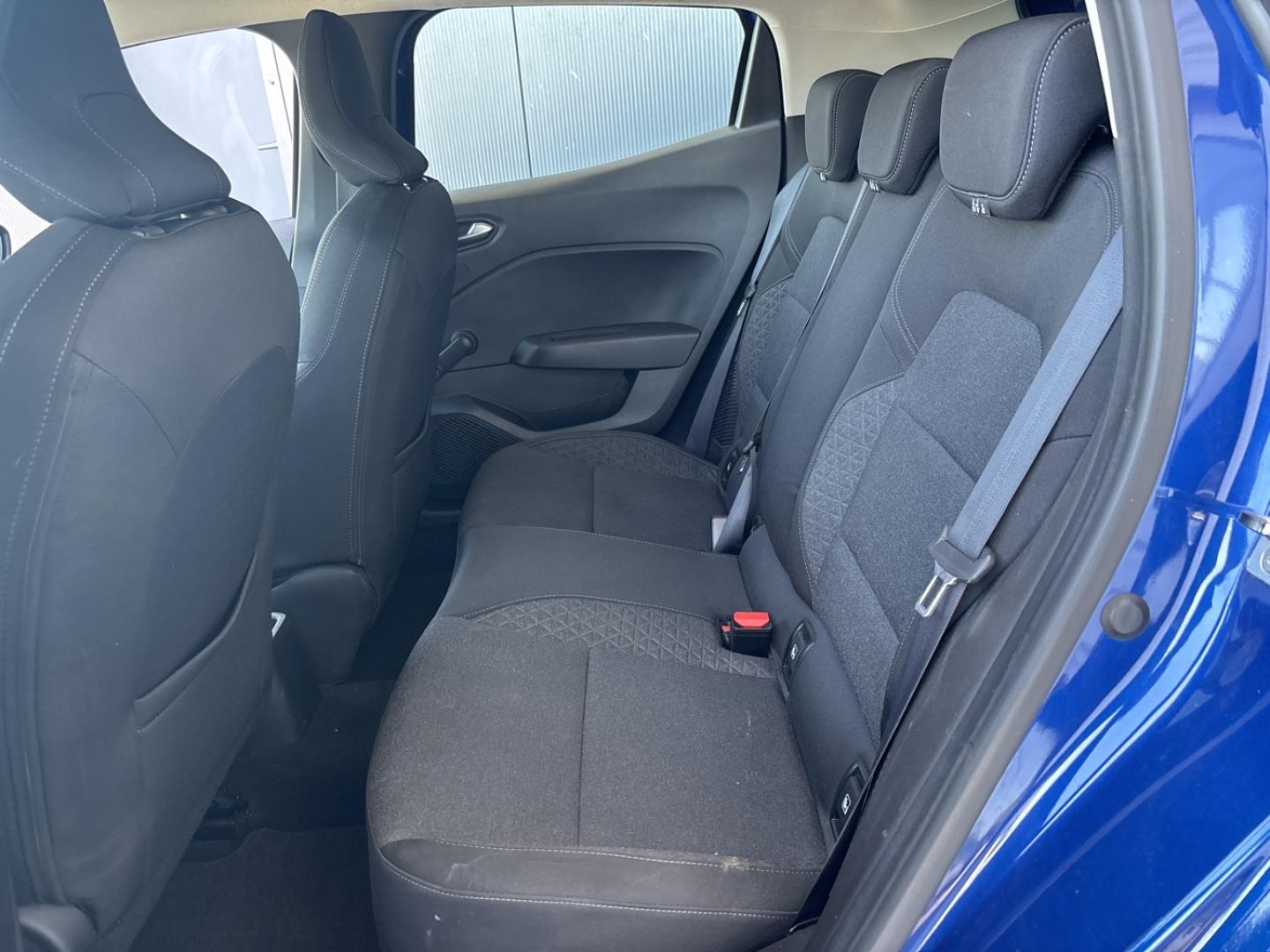Image RENAULT Clio 1.6 E-Tech 140ch Business -21