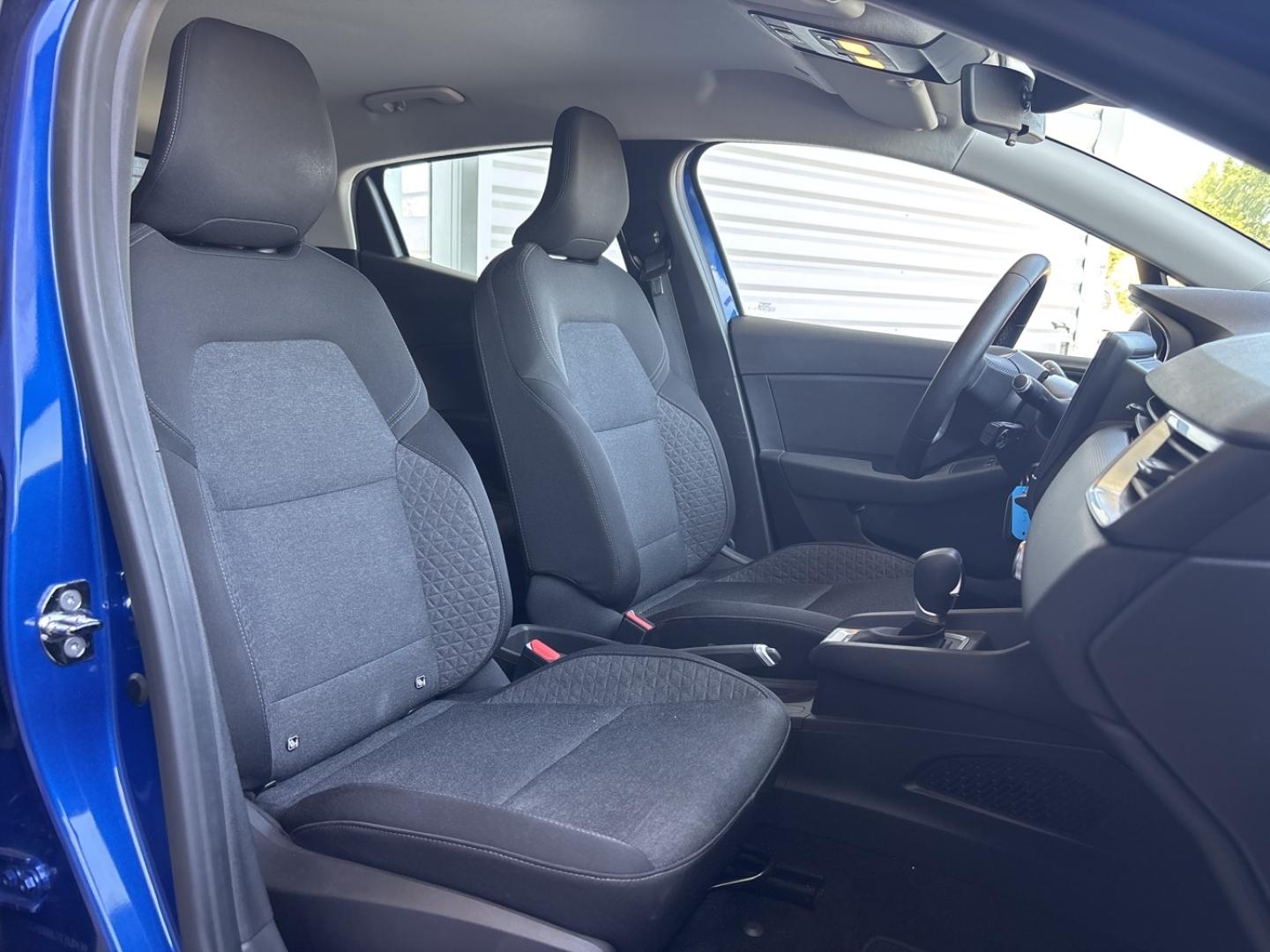 Image RENAULT Clio 1.6 E-Tech 140ch Business -21