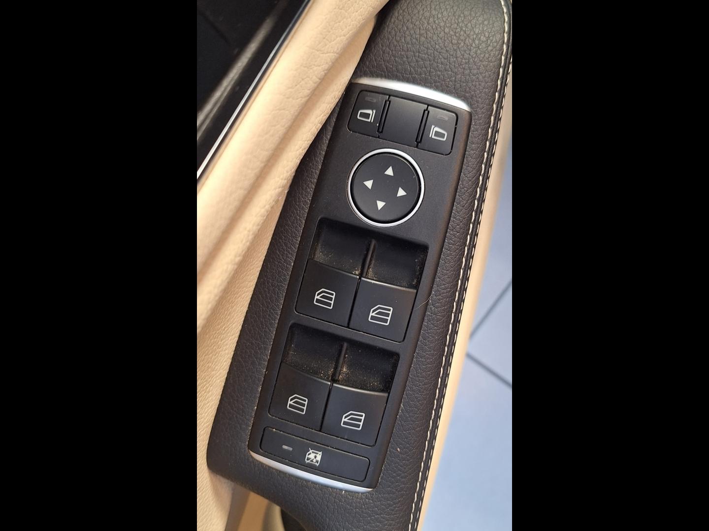 Image MERCEDES-BENZ CLA 180 d Inspiration 7G-DCT