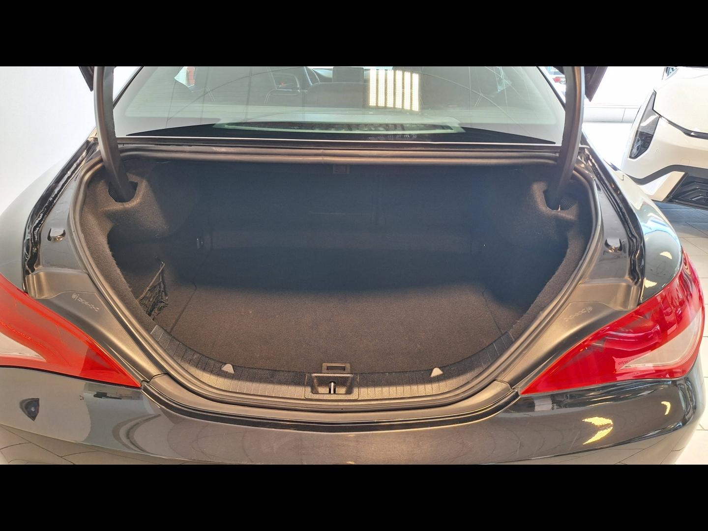Image MERCEDES-BENZ CLA 180 d Inspiration 7G-DCT