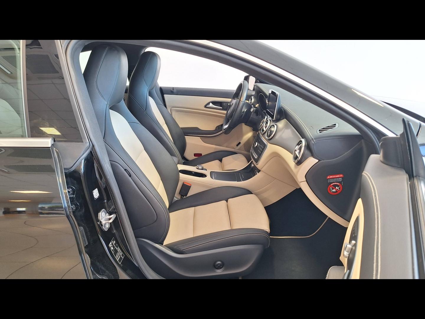 Image MERCEDES-BENZ CLA 180 d Inspiration 7G-DCT