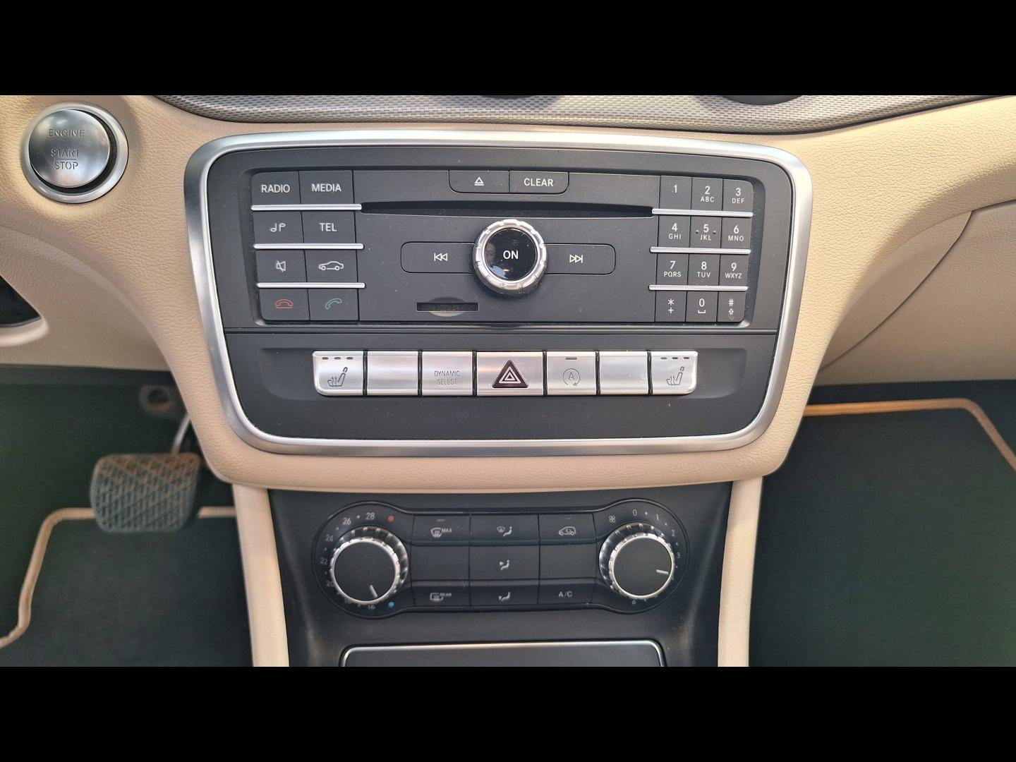 Image MERCEDES-BENZ CLA 180 d Inspiration 7G-DCT