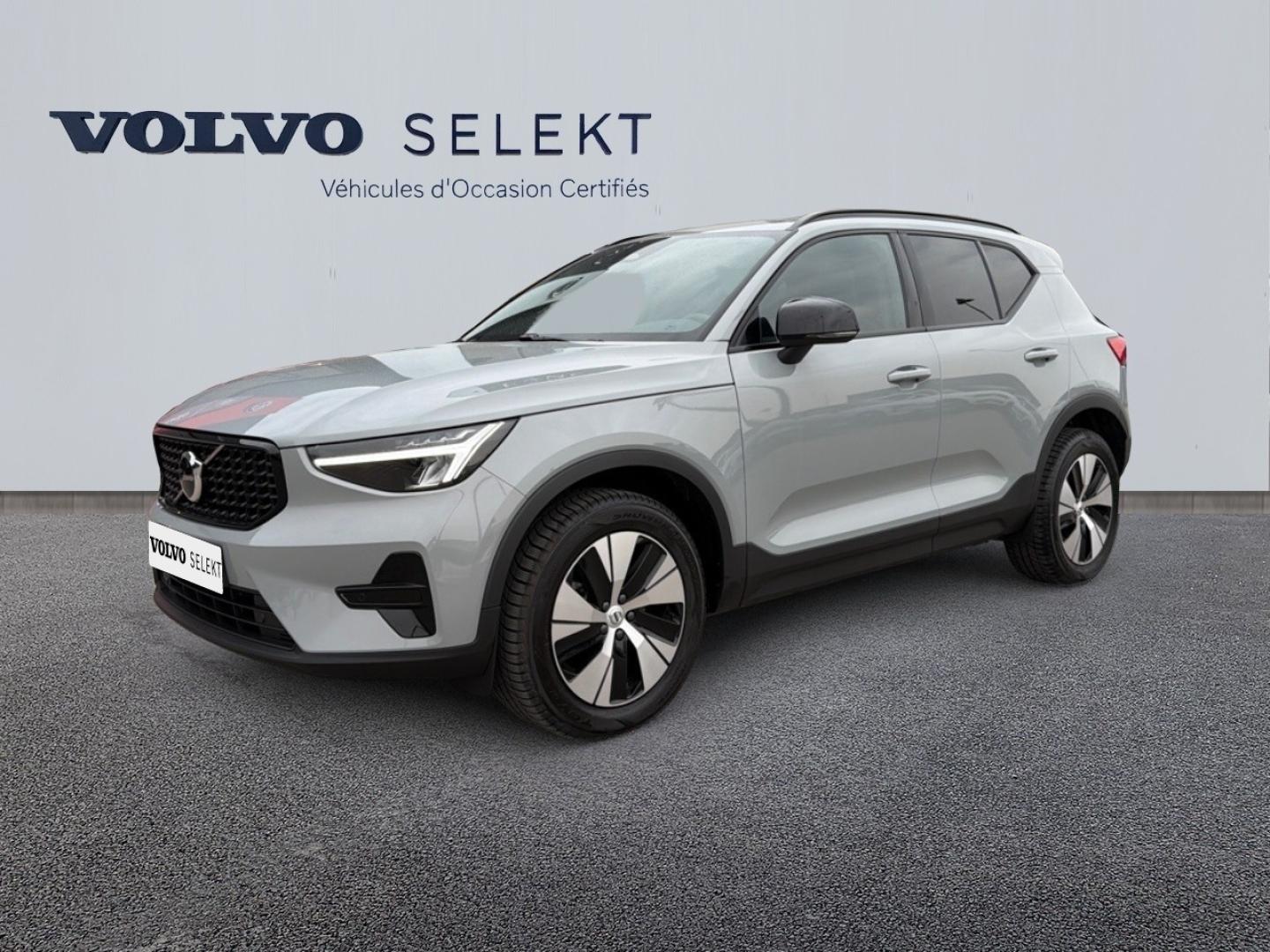 Photo VOLVO XC40 B3 163ch Plus DCT 7