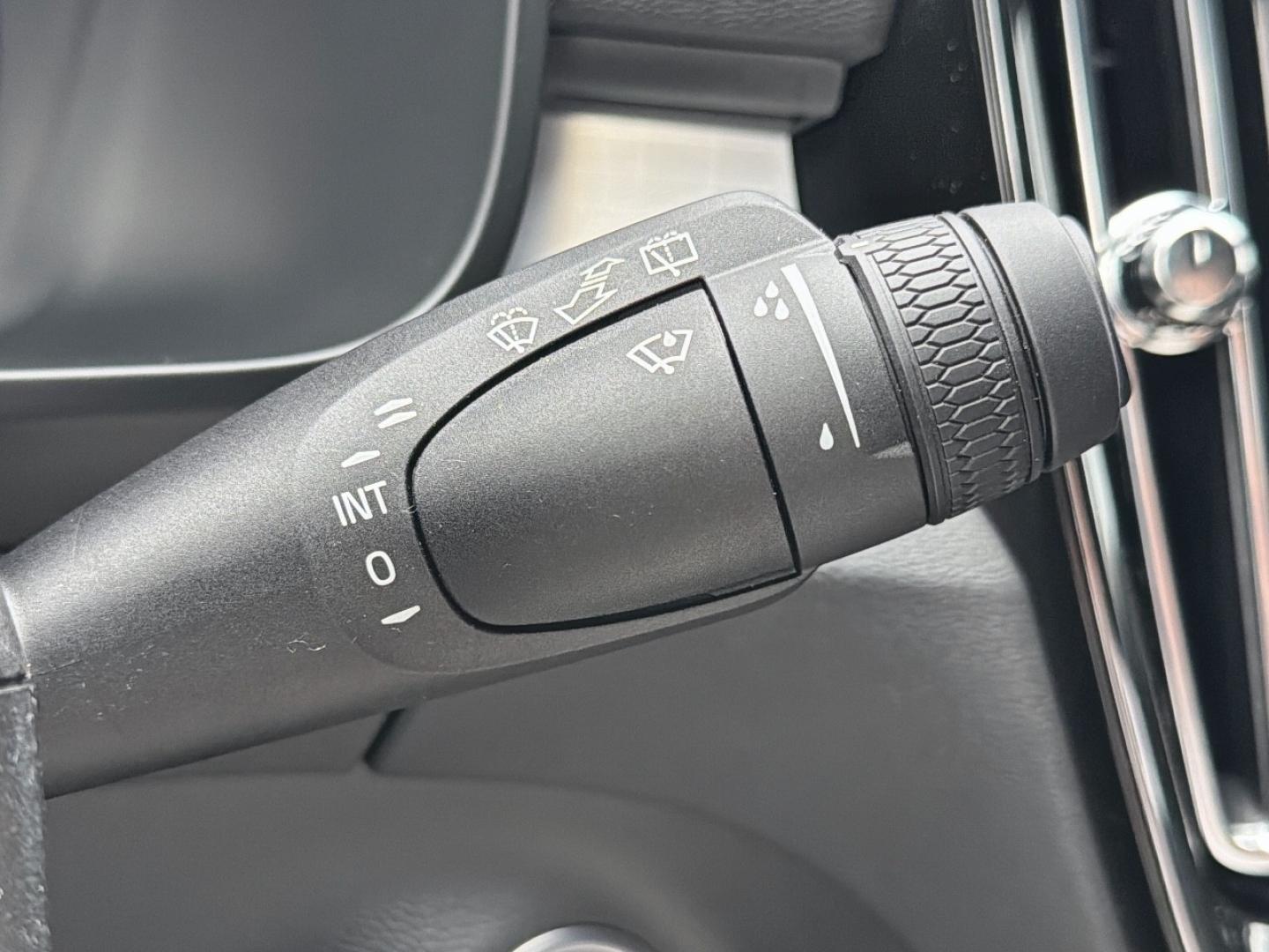 Image VOLVO XC40 B3 163ch Plus DCT 7