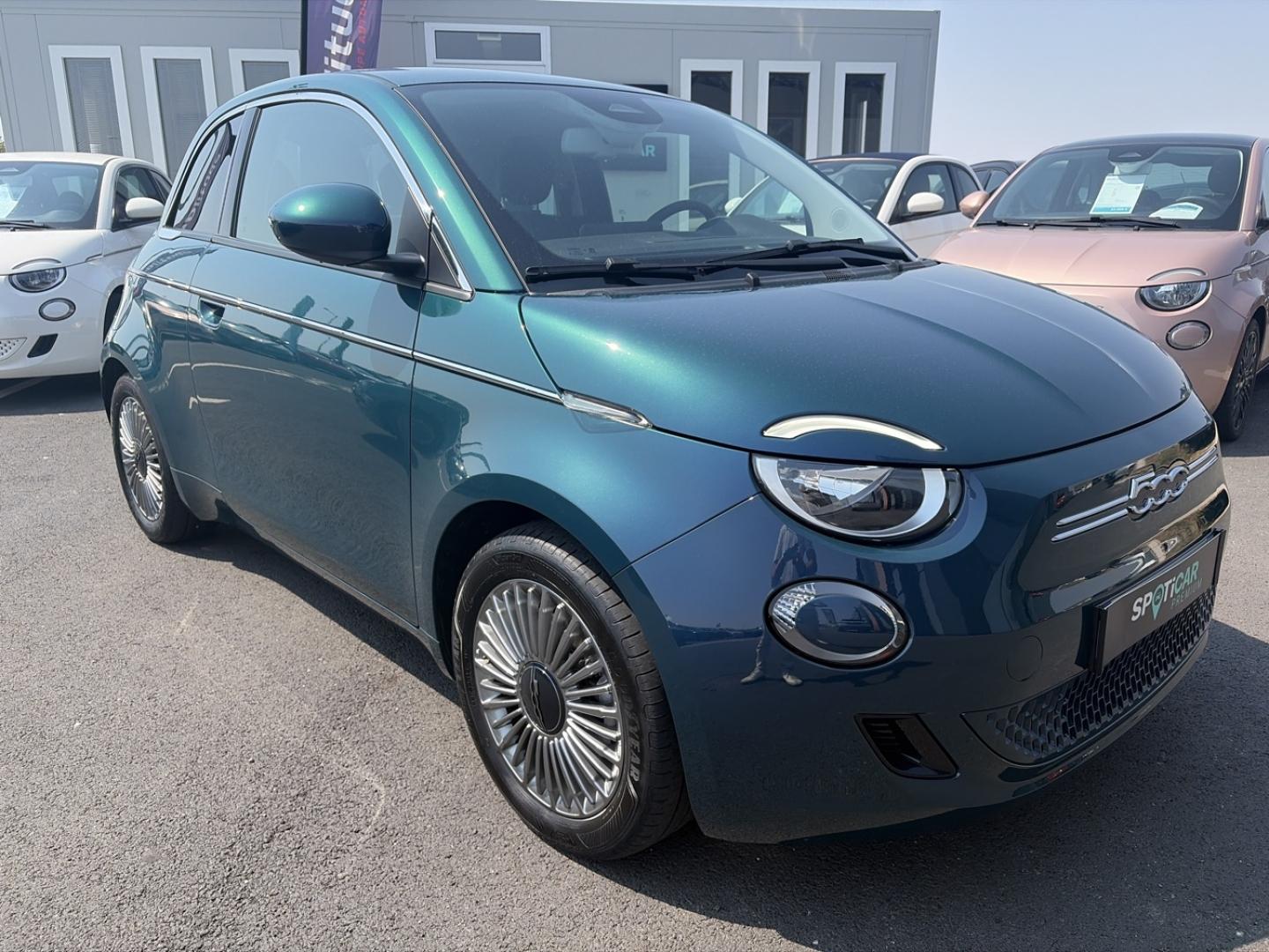 Image FIAT 500C e 118ch Pack Style MY23