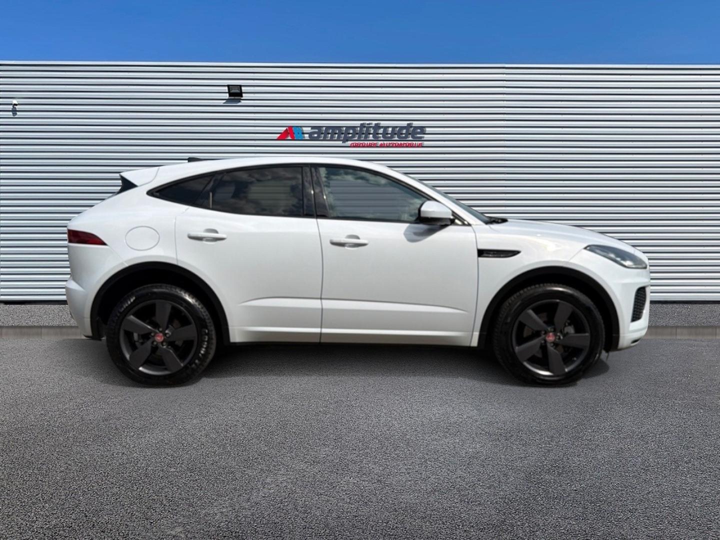 Image JAGUAR E-Pace 2.0D 150ch R-Dynamic Chequered Flag AWD BVA9