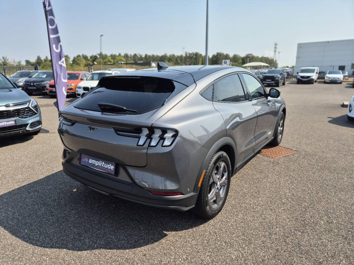 Image FORD Mustang Mach-E 269ch Standard Range 72,6kWh Mach-E Propulsion