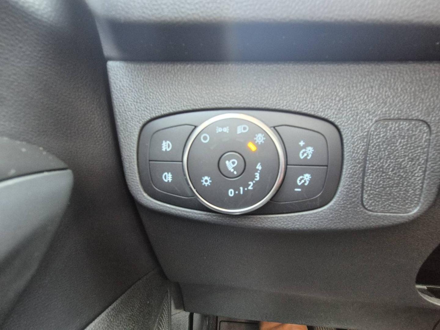 Image FORD Focus SW 1.0 EcoBoost mHEV 125ch Titanium X Business